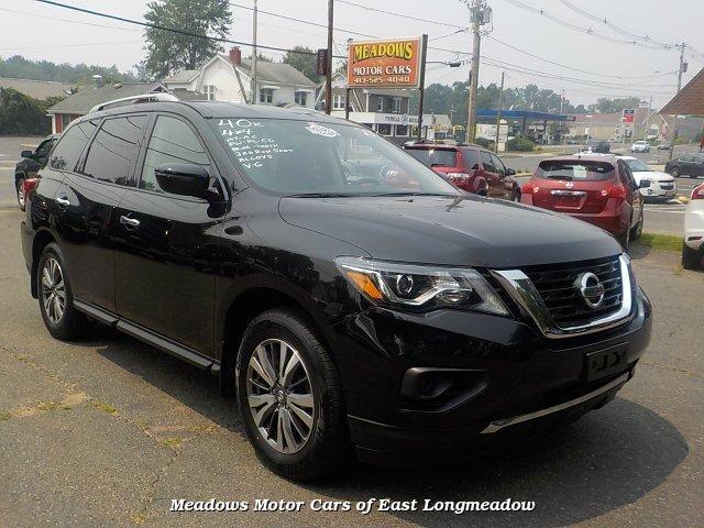 Thumbnail image of 2018 Nissan Pathfinder at Meadows Motor Cars of East Longmeadow