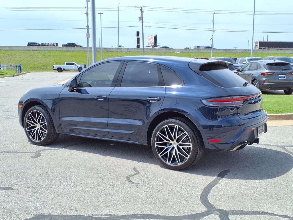 Thumbnail image of 2022 Porsche Macan at Bob Moore Ford