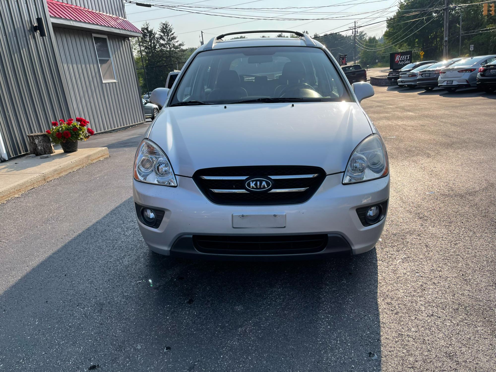 Thumbnail image of 2007 Kia Rondo at Reel's Auto Sales