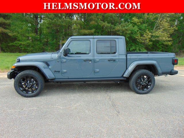 Thumbnail image of 2025 Jeep Gladiator at Helms Motor Company