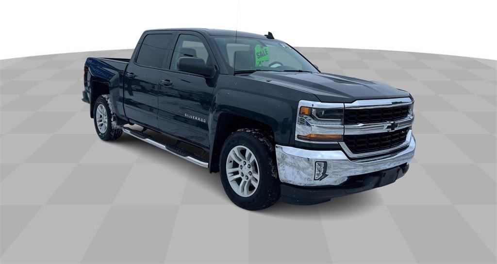 Thumbnail image of 2018 Chevrolet Silverado 1500 at Glenn Buege Chevrolet