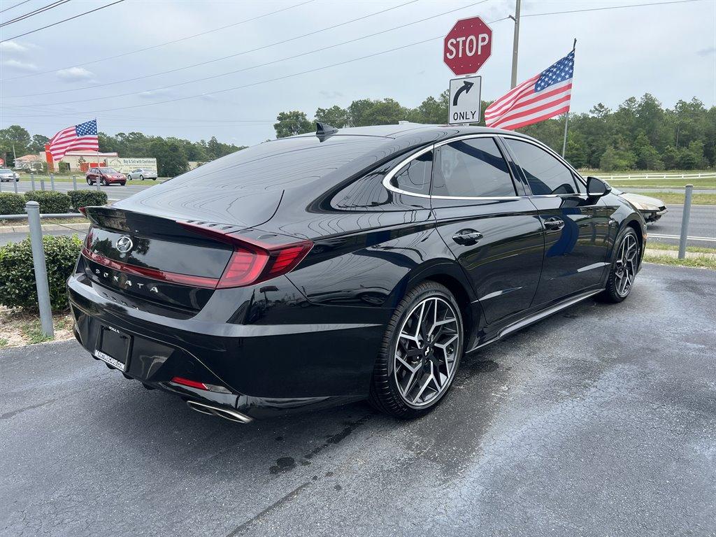 Thumbnail image of 2022 Hyundai SONATA at martinscars.com of Ocala, FL