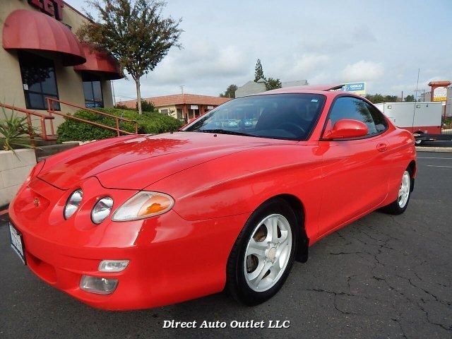 Thumbnail image of 2001 Hyundai Tiburon at Direct Auto Outlet LLC