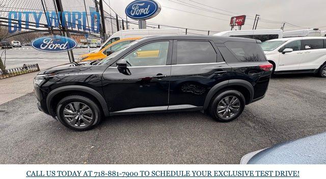 Thumbnail image of 2022 Nissan Pathfinder at City World Ford