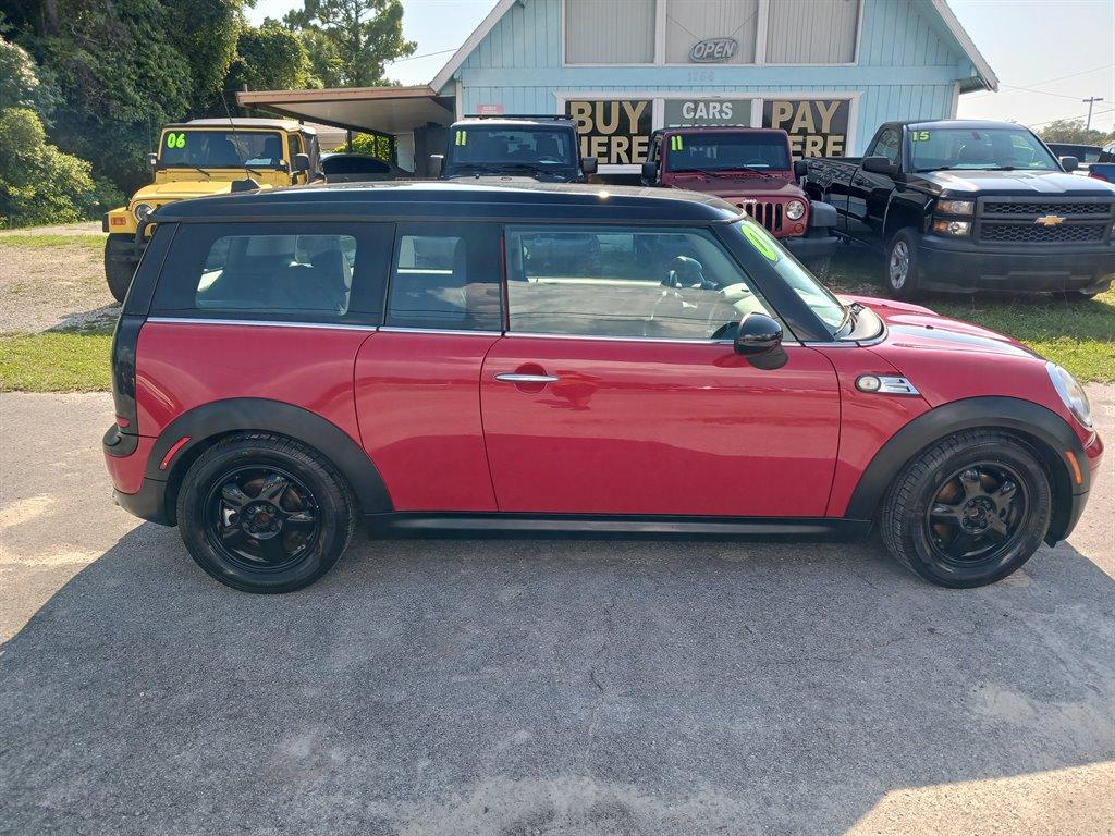Thumbnail image of 2009 MINI Cooper Clubman at Mills Auto Sales Inc