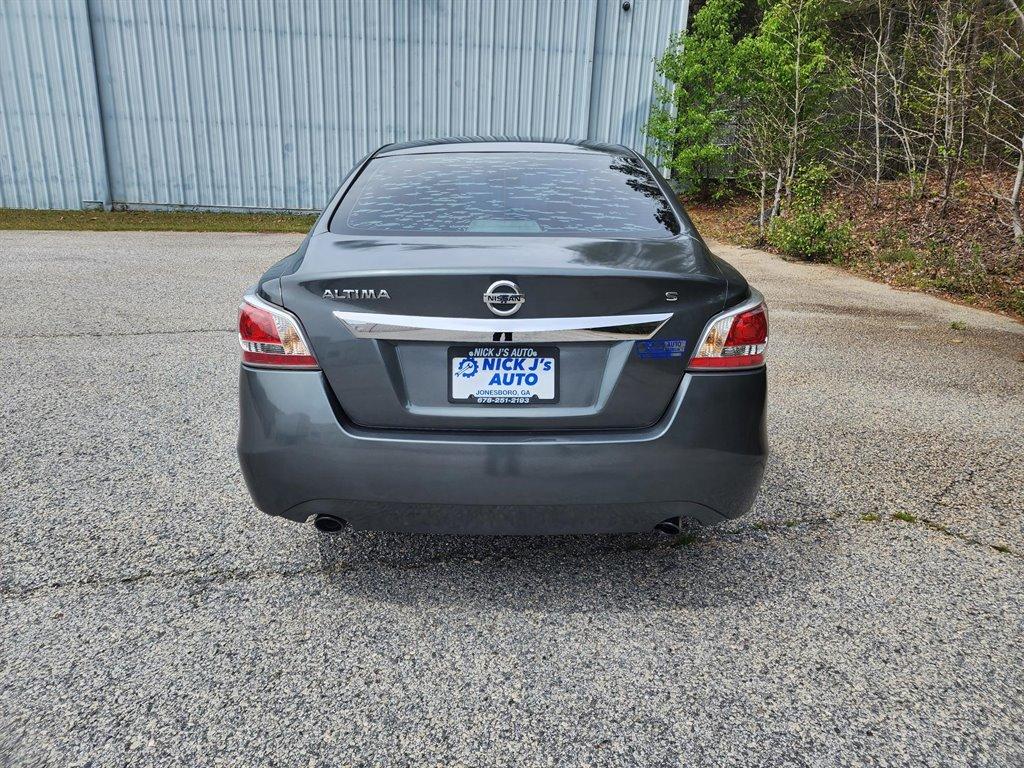 Thumbnail image of 2015 Nissan Altima at Nick J’s Auto Sales