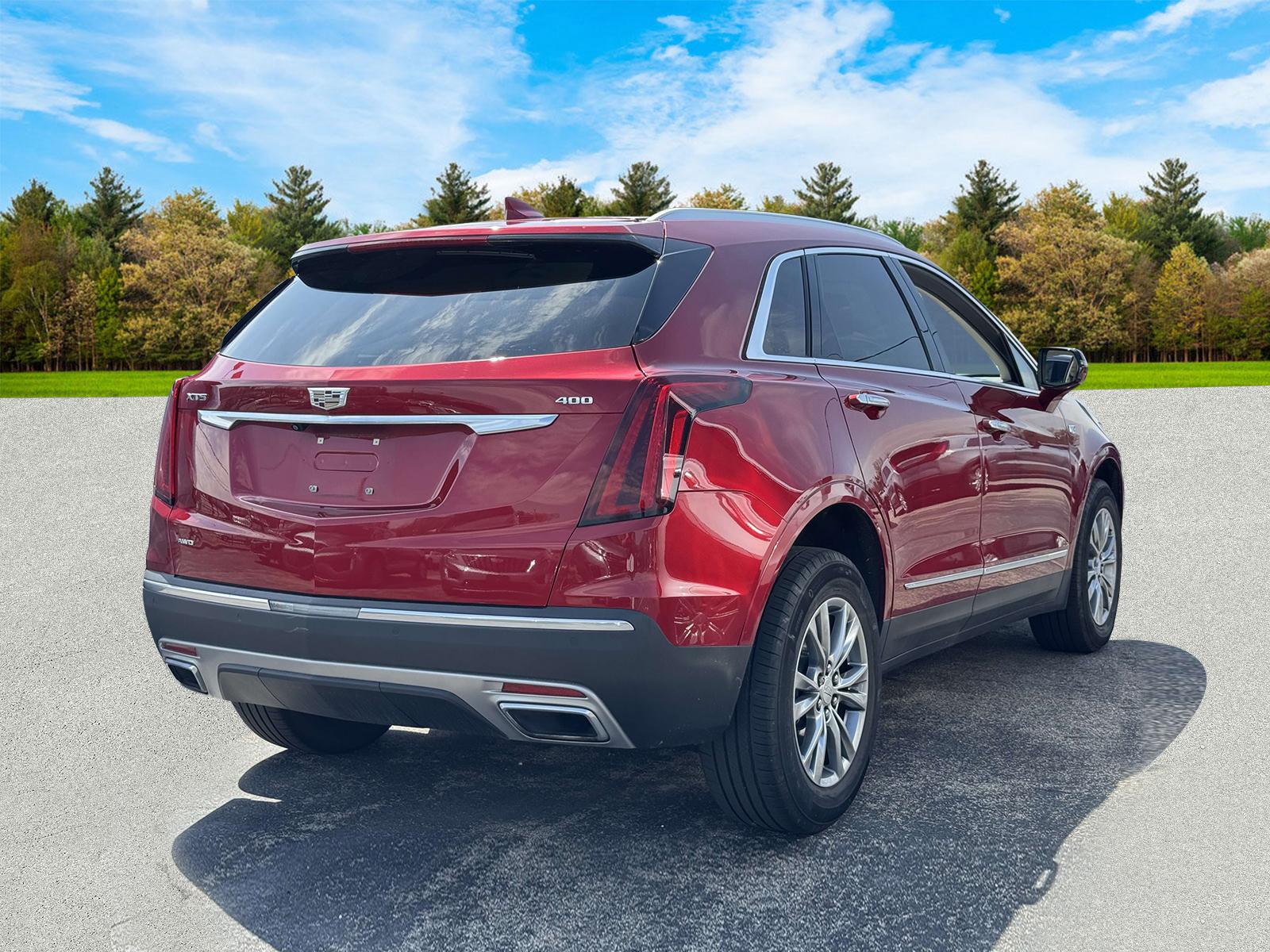 Thumbnail image of 2021 Cadillac XT5 at Sarant Cadillac