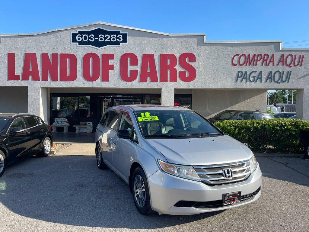 Thumbnail image of 2013 Honda Odyssey at LAND OF CARS