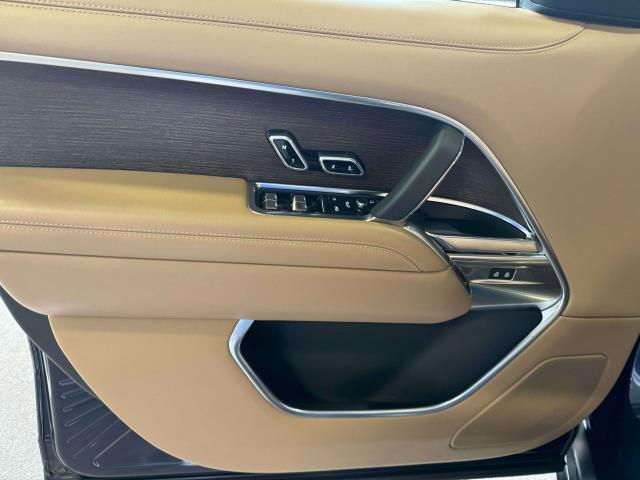 Thumbnail image of 2023 Land Rover Range Rover at South Shore Subaru