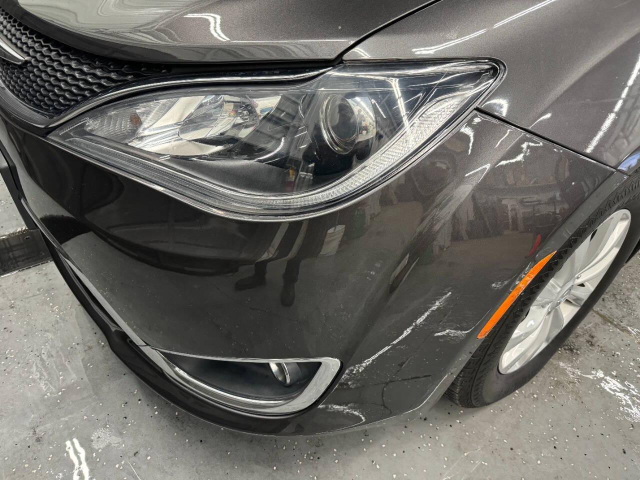 Thumbnail image of 2019 Chrysler Pacifica at Jeffs Northshore Auto