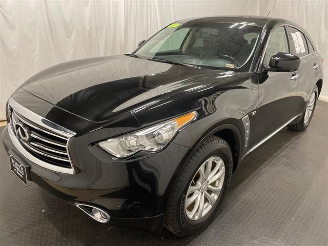 Thumbnail image of 2015 INFINITI QX70 at White Motor Company