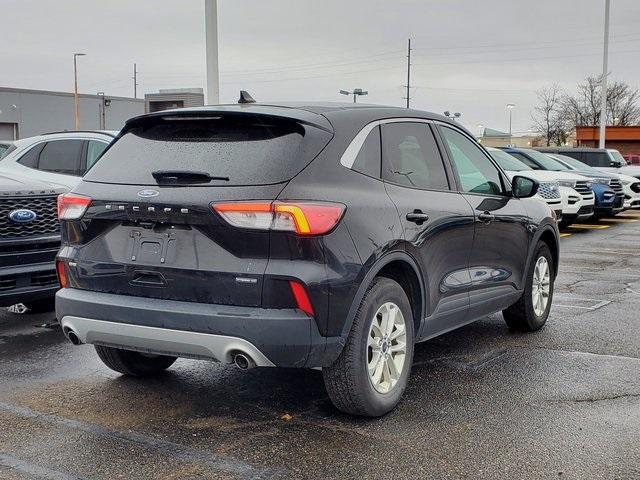 Thumbnail image of 2022 Ford Escape Hybrid at Avis Ford