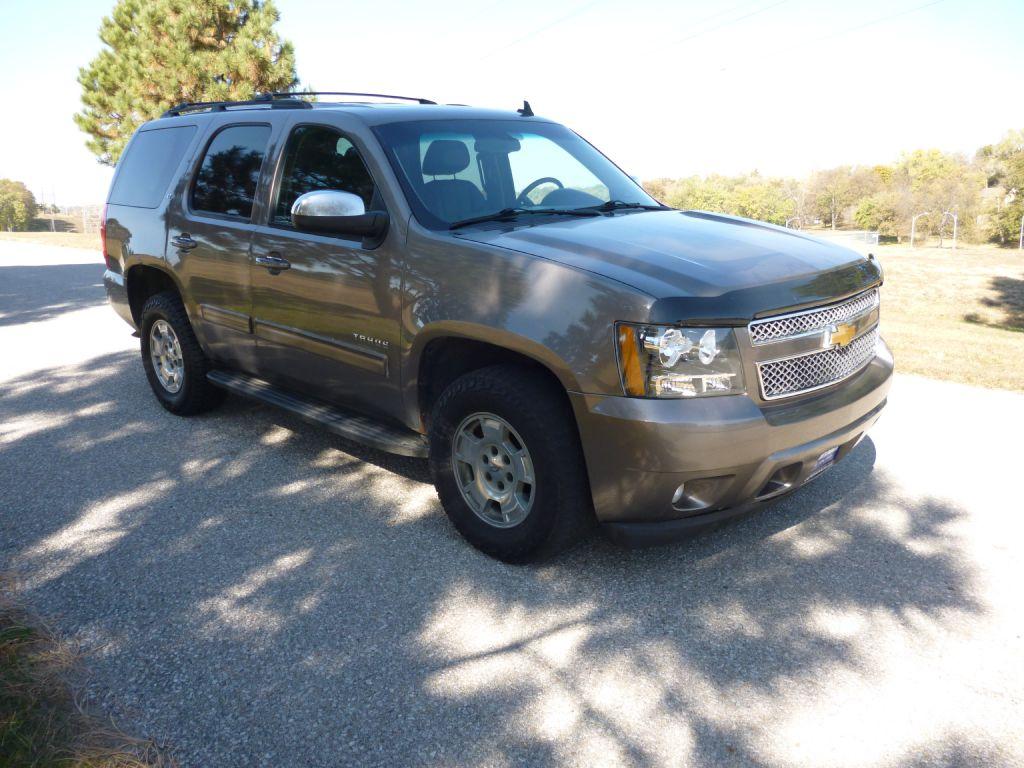 Thumbnail image of 2013 Chevrolet Tahoe at HOMAN'S AUTOMOTIVE SPECIALISTS