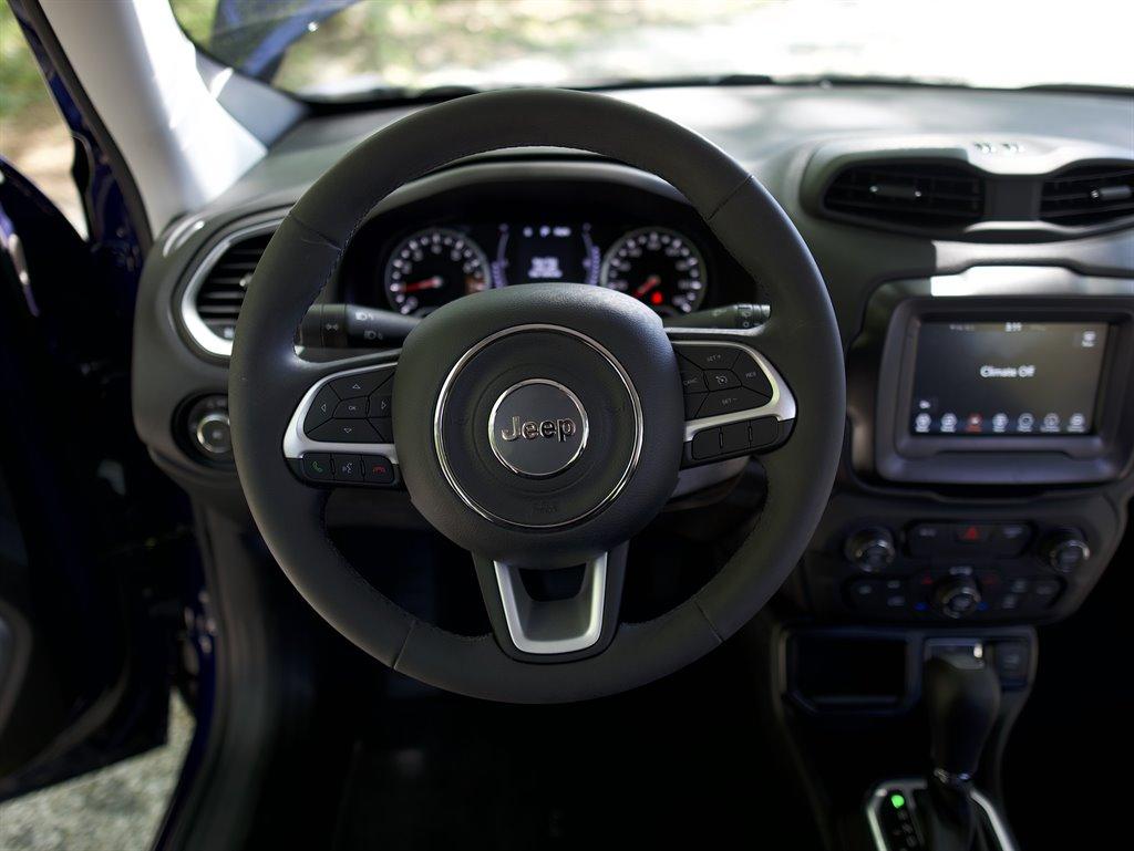 Thumbnail image of 2018 Jeep Renegade at Barrons' Automotive LLC