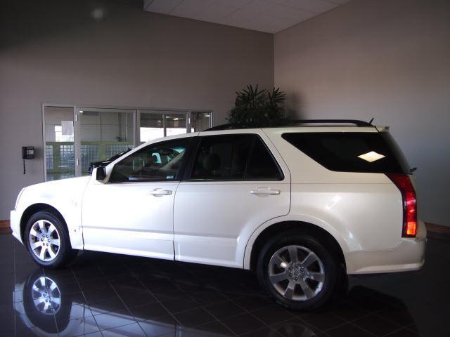 Thumbnail image of 2006 Cadillac SRX at Shirey Cadillac