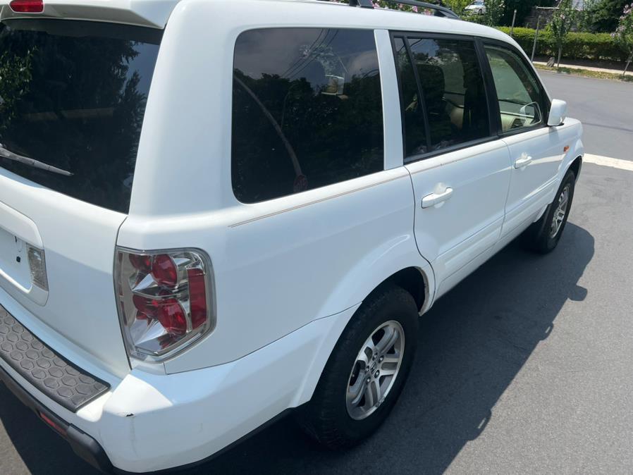Thumbnail image of 2008 Honda Pilot at Automax of Yonkers Llc