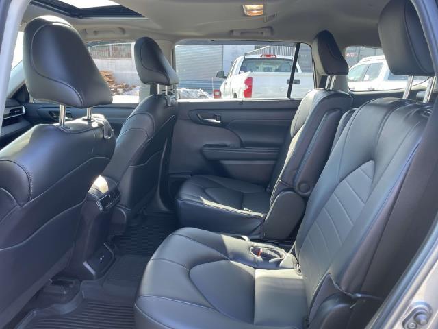 Thumbnail image of 2022 Toyota Highlander Hybrid at Empire Toyota of Huntington
