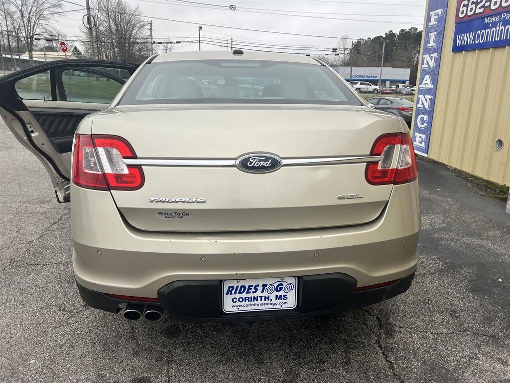 Thumbnail image of 2010 Ford Taurus at RIDES TO GO, INC