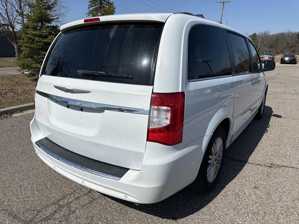 Thumbnail image of 2014 Chrysler Town and Country at LaFontaine Infiniti of Ann Arbor