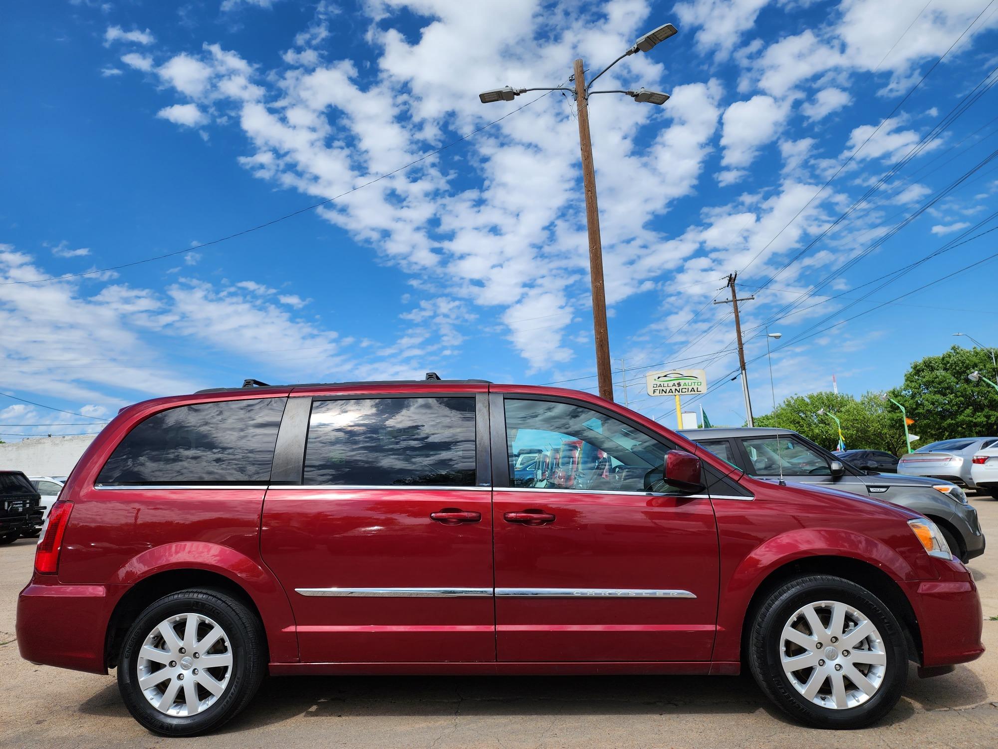 Thumbnail image of 2014 Chrysler Town and Country at DallasAutos4less of Garland, TX