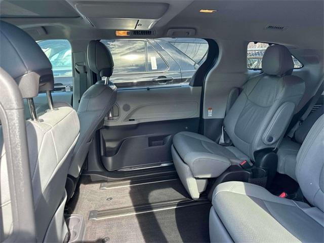 Thumbnail image of 2023 Toyota Sienna at Stevens Jersey City Ford