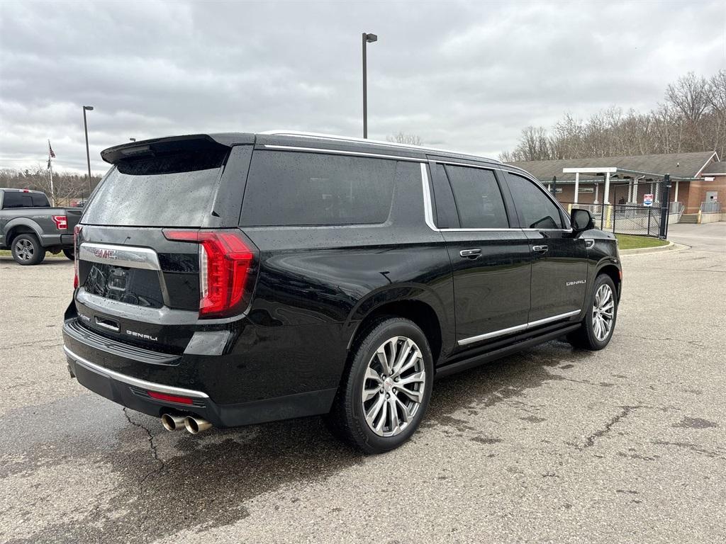 Thumbnail image of 2022 GMC Yukon XL at LaFontaine Chevrolet Buick GMC of St. Clair