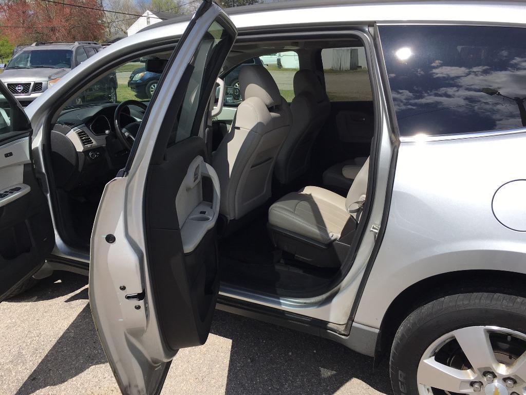 Thumbnail image of 2012 Chevrolet Traverse at Hicks Motor Sales, LLC