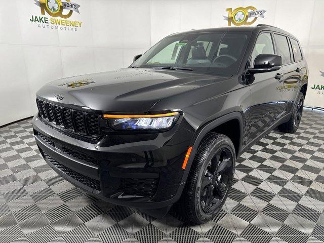Thumbnail image of 2025 Jeep Grand Cherokee L at Jake Sweeney Chrysler Dodge Jeep Used