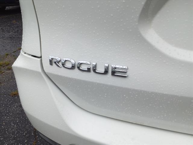 Thumbnail image of 2017 Nissan Rogue at Wake Auto Sales