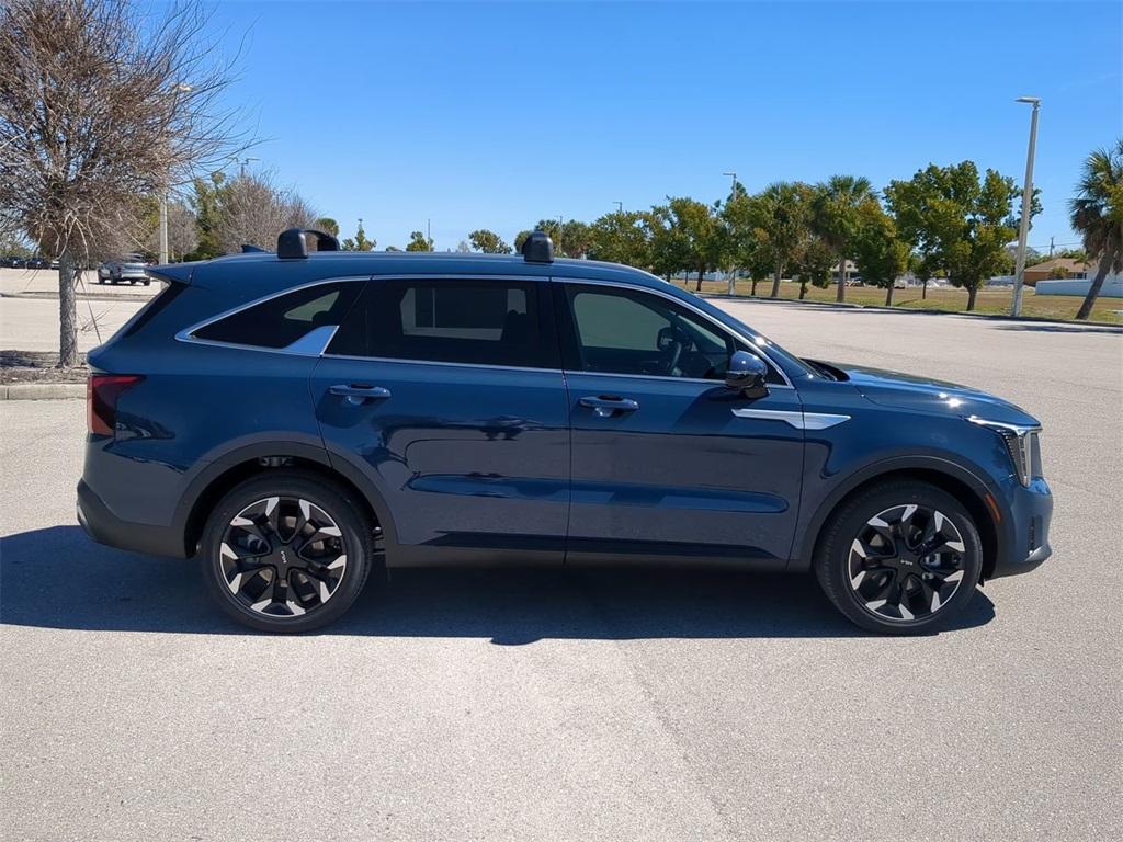 Thumbnail image of 2024 Kia Sorento at Kia of Cape Coral