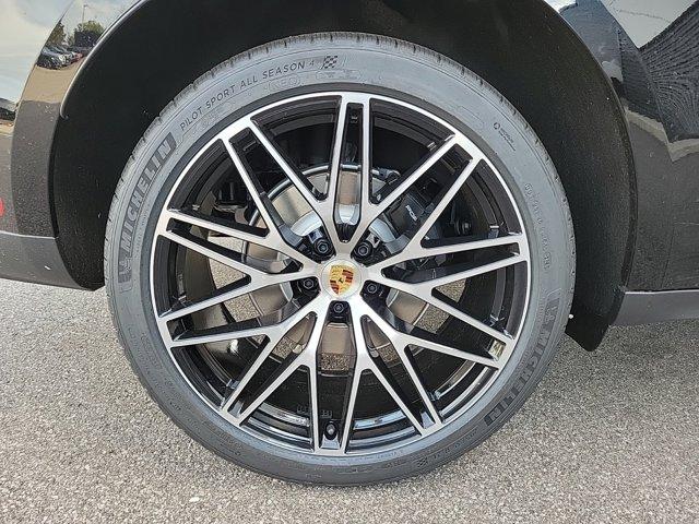 Thumbnail image of 2025 Porsche Macan at Porsche of Kings Auto Mall