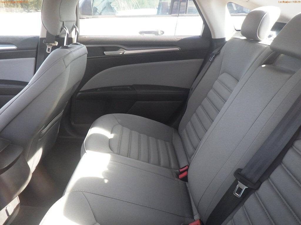 Thumbnail image of 2014 Ford Fusion at Simple Auto Brokers