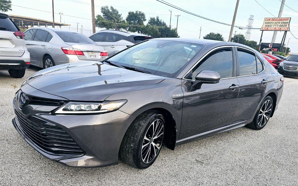 Thumbnail image of 2020 Toyota Camry Hybrid at TRTEX AUTO GROUP LLC