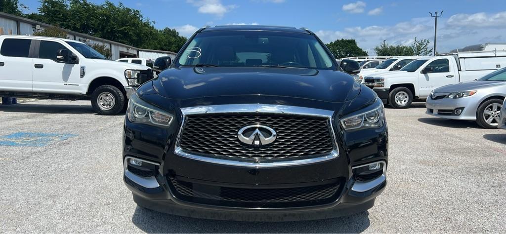 Thumbnail image of 2016 INFINITI QX60 at JOE AUTOS