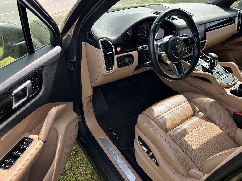 Thumbnail image of 2019 Porsche Cayenne at Kia Of Anderson