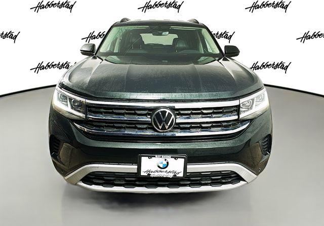 Thumbnail image of 2022 Volkswagen Atlas at Habberstad BMW of Huntington