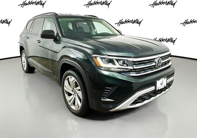 Thumbnail image of 2022 Volkswagen Atlas at Habberstad BMW of Huntington