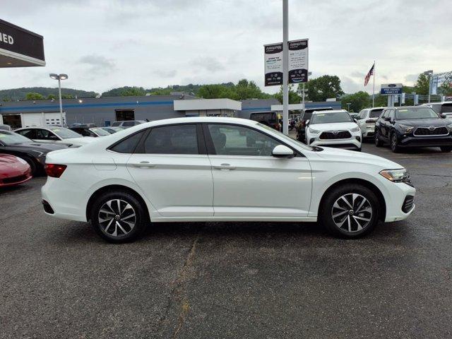 Thumbnail image of 2022 Volkswagen Jetta at Astorg Auto of Charleston