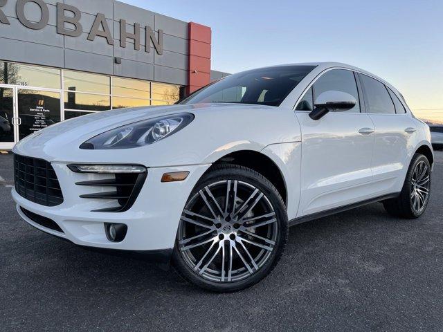 Thumbnail image of 2015 Porsche Macan at EurobahnBmwMiniMercedesBenz of Greensboro, NC