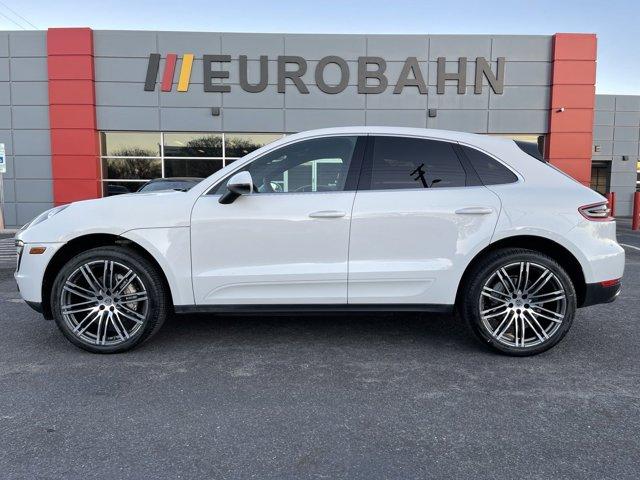 Thumbnail image of 2015 Porsche Macan at EurobahnBmwMiniMercedesBenz of Greensboro, NC