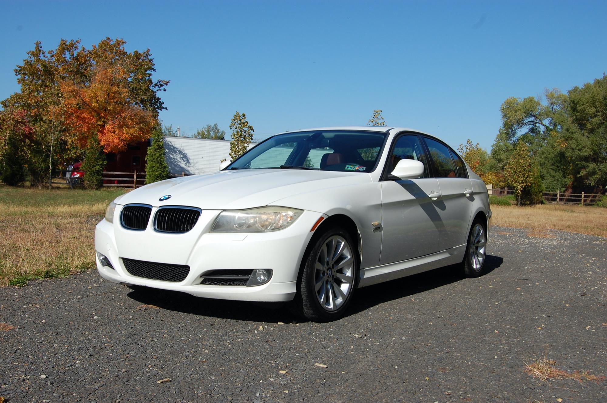 Thumbnail image of 2011 BMW 3 Series at New Hope Auto Sales