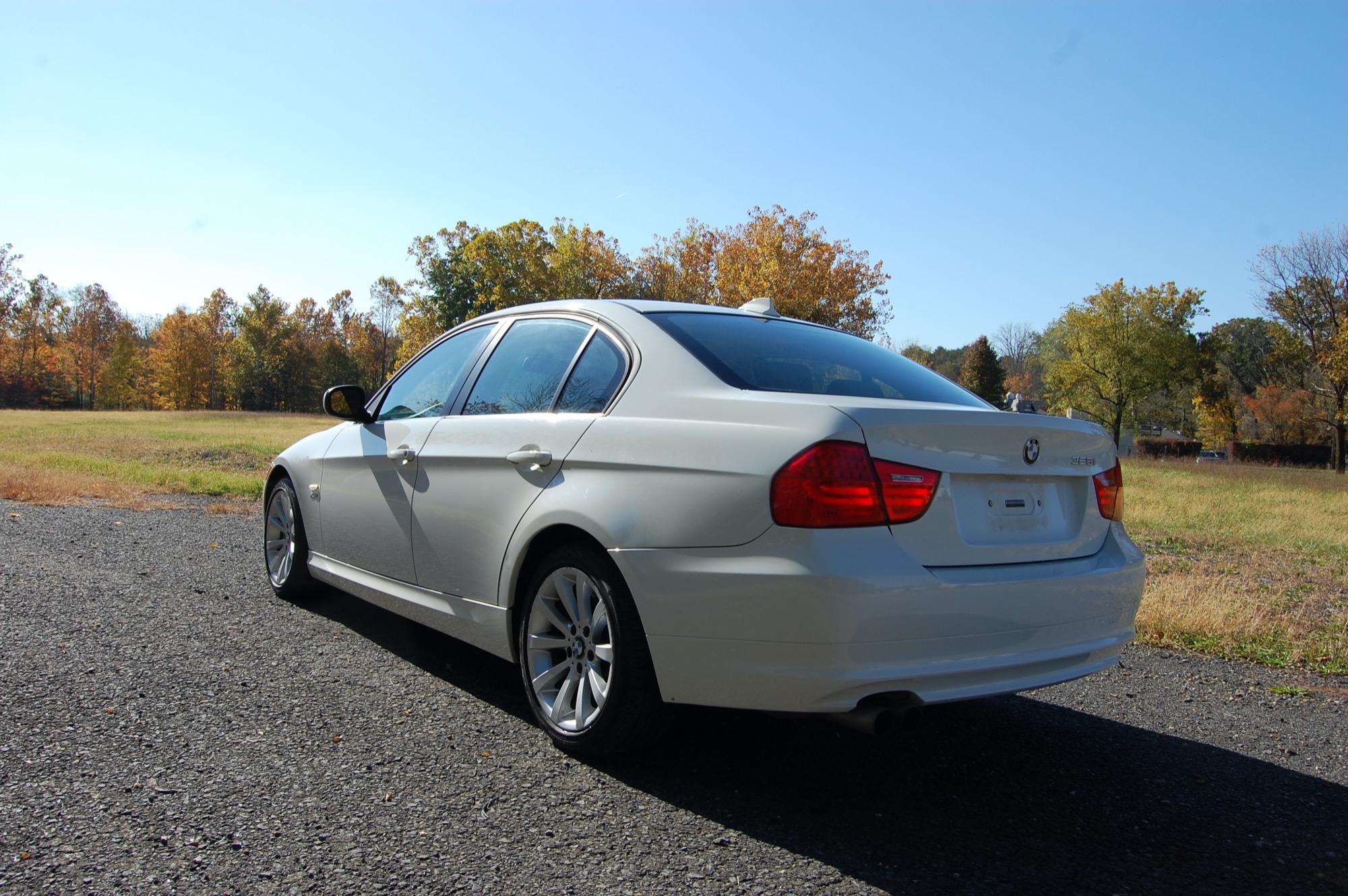 Thumbnail image of 2011 BMW 3 Series at New Hope Auto Sales