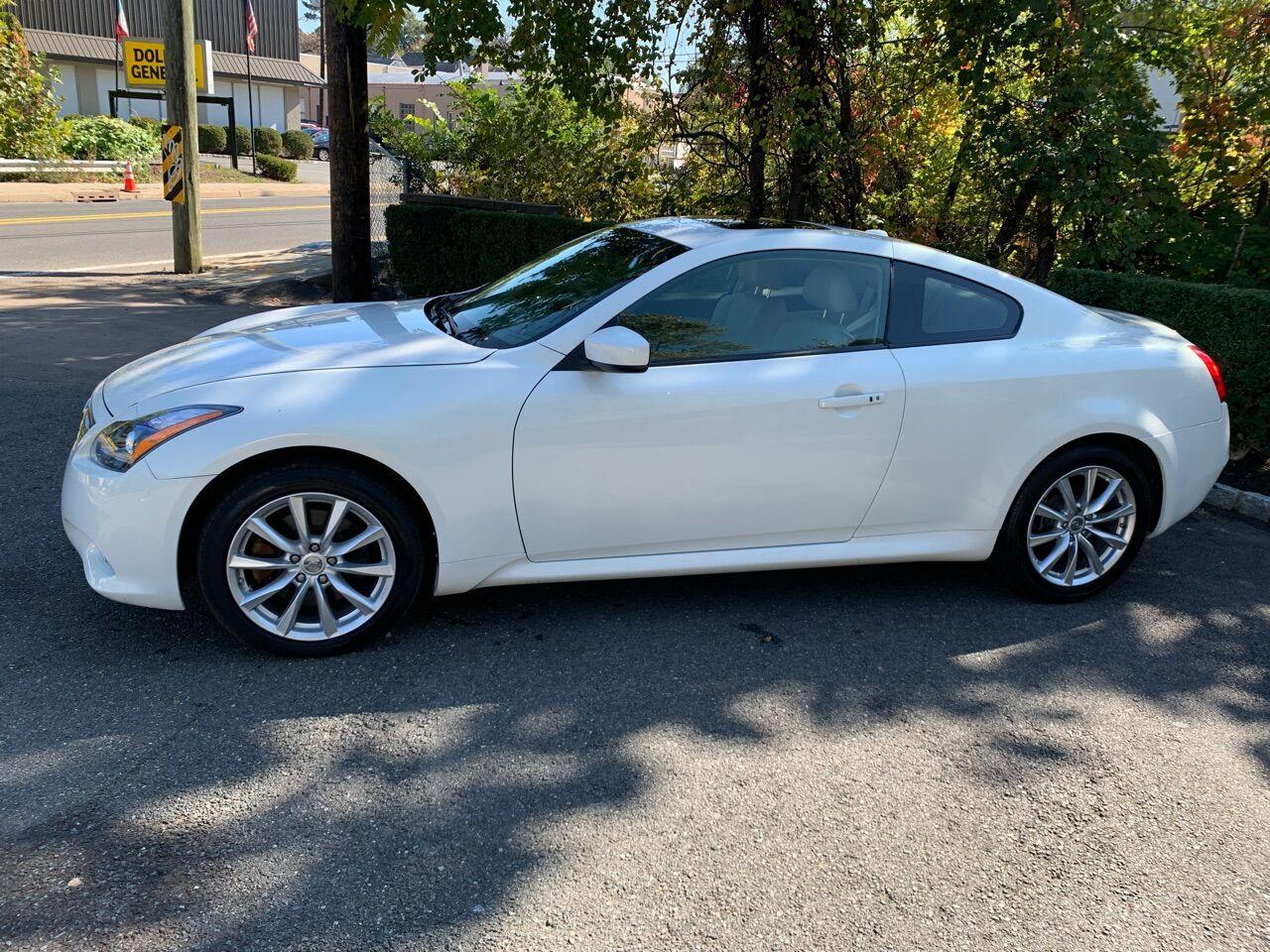 Thumbnail image of 2014 INFINITI Q60 Coupe at Urbin auto sales