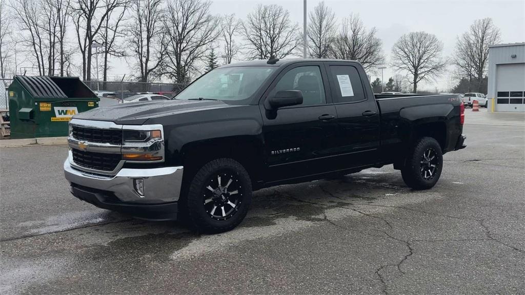 Thumbnail image of 2018 Chevrolet Silverado 1500 at LaFontaine Chevrolet Buick GMC of St. Clair
