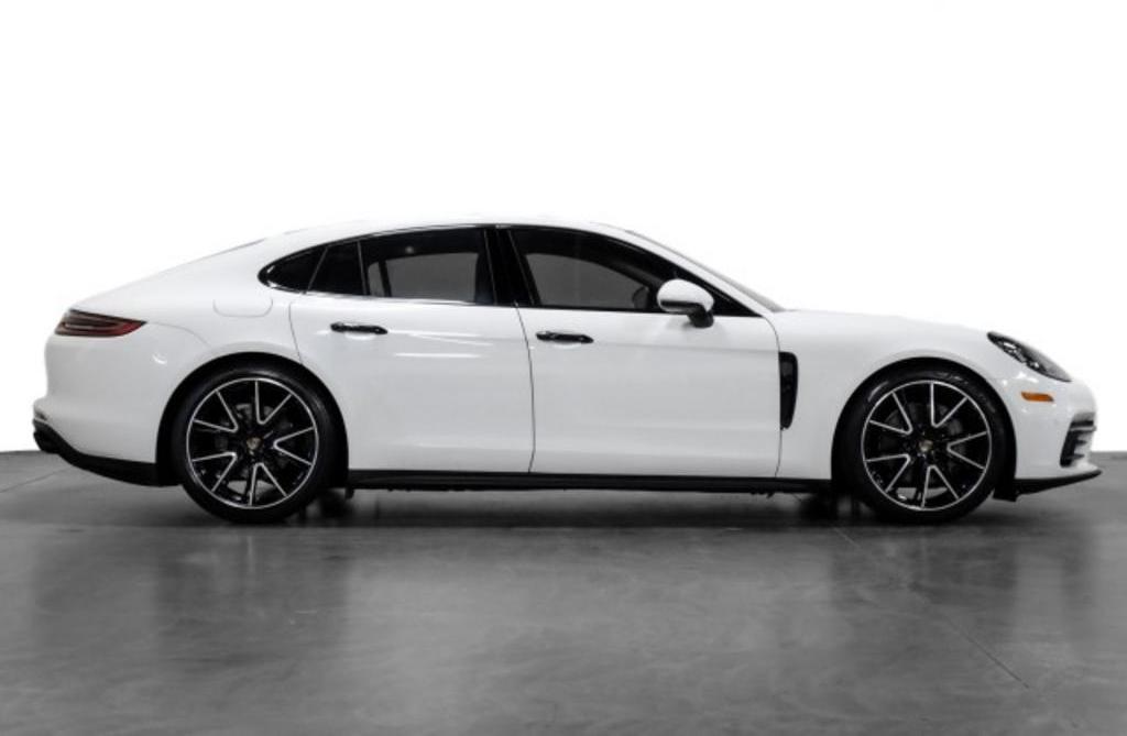 Thumbnail image of 2019 Porsche Panamera at Reserve Auto Group