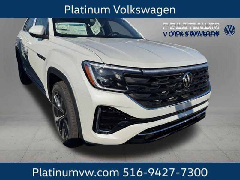 Thumbnail image of 2025 Volkswagen Atlas Cross Sport at Platinum Volkswagen