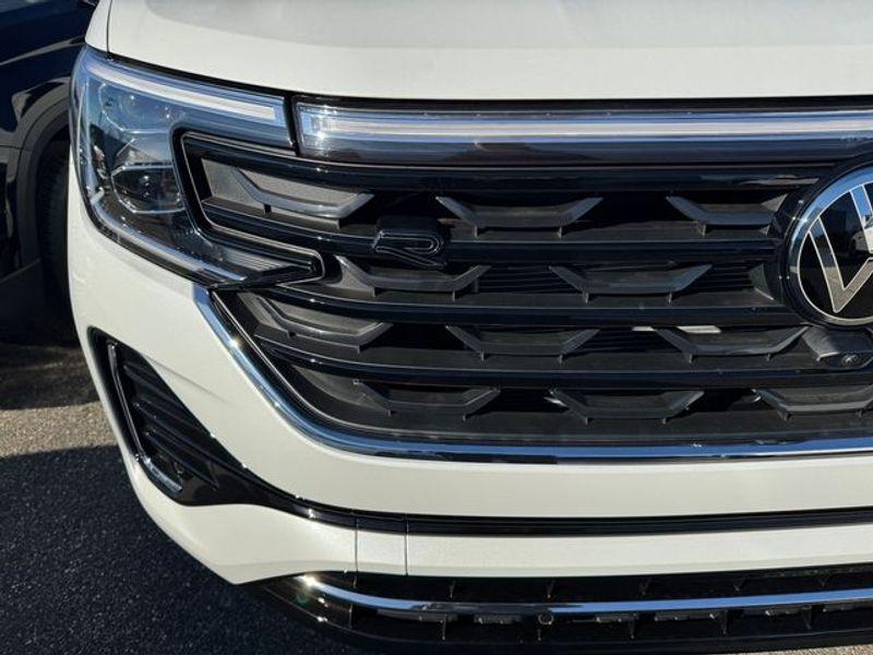 Thumbnail image of 2025 Volkswagen Atlas Cross Sport at Platinum Volkswagen