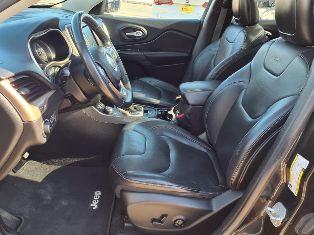 Thumbnail image of 2015 Jeep Cherokee at Car Connection Central, Llc