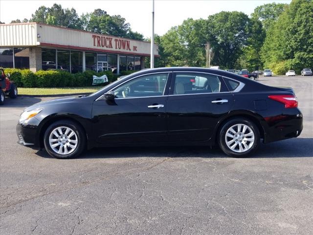 Thumbnail image of 2017 Nissan Altima at Truck Town, INC