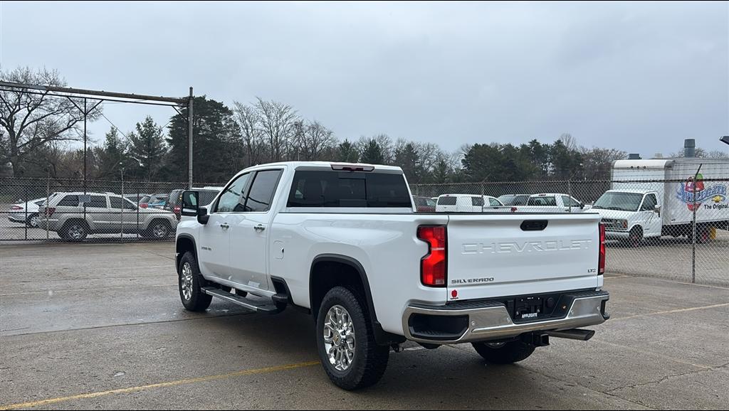 Thumbnail image of 2025 Chevrolet Silverado 3500HD at Applegate Chevrolet